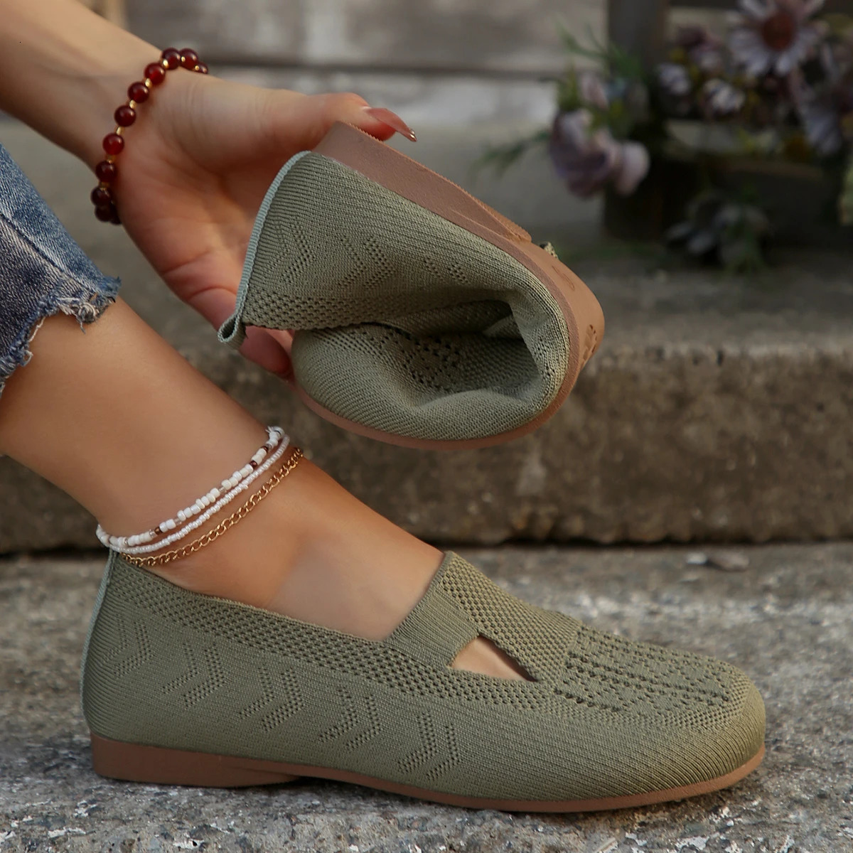 Womens Apartment Womens Autumn Casual Square Toe Hollow Loafers Barefoot Womens Knitted Comfortable Sneakers Lightweight Outdoor Shoes 241024