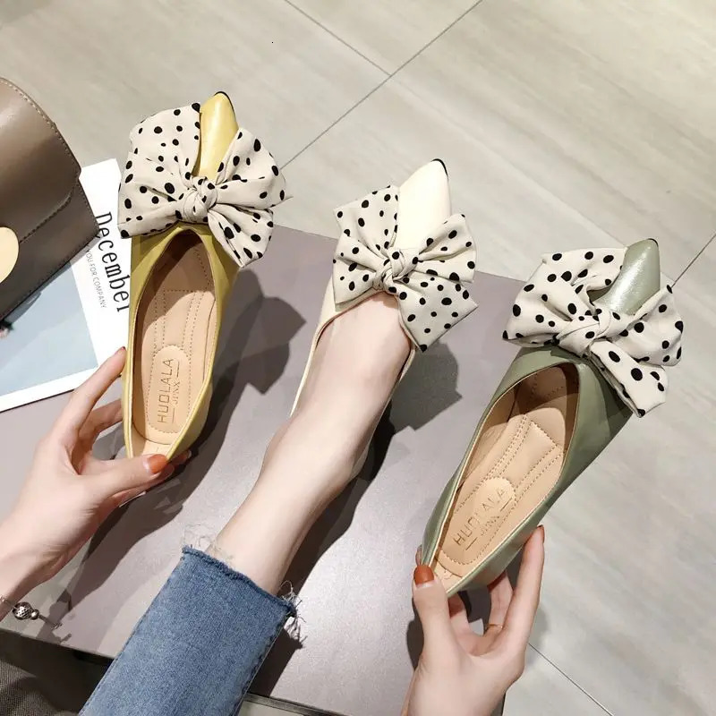 Womens apartment large silk bow soft leather solid color dot toe small size 31 32 33 34 womens shoes summer autumn 44 45 241024