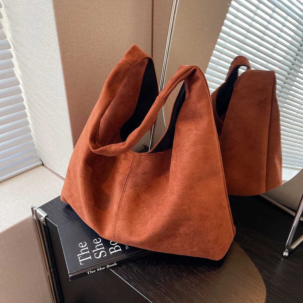 Women Suede Handbag with Pocket Shoulder Bag Large Capacity Hobo Slouchy for Work Travel Shopping 241025