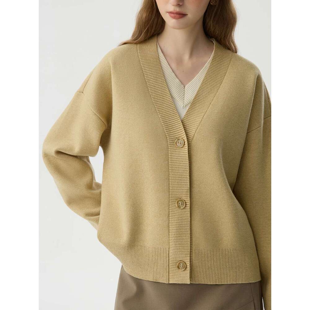 FSLE Fake Pieces Knitted Cardigan V Neck Two Color Warm For Women Commuter Cozy Sweater 2024 New Pullover 24Fs14175