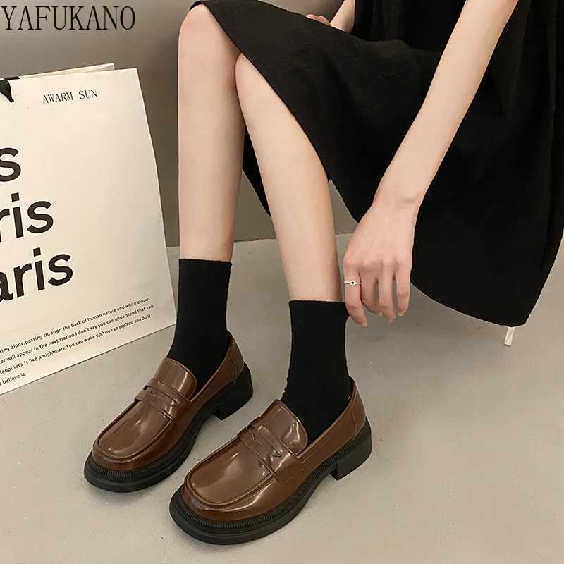 High Quality Fi Little Leather Shoes Womens Spring New Student British Style Casual Loafers Short and Fat High Heels JK Uniform Shoes Large 41 42 T241