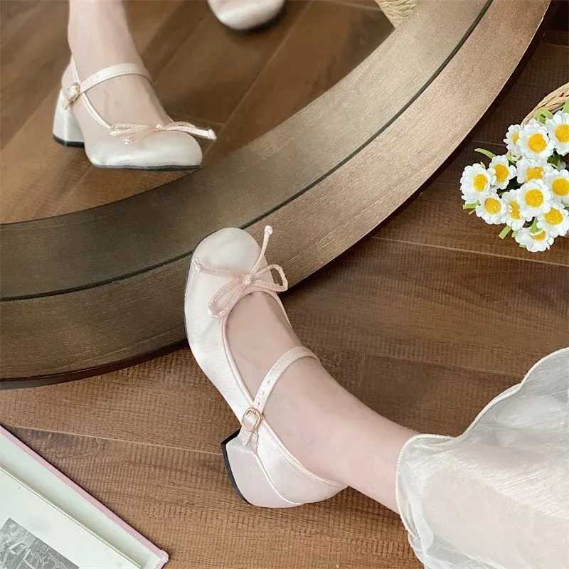 High Quality Spring and Autumn Thick High Heels Elegant Bow Lolita Shoes College Girls High Heels Fi Women Sandals T241024