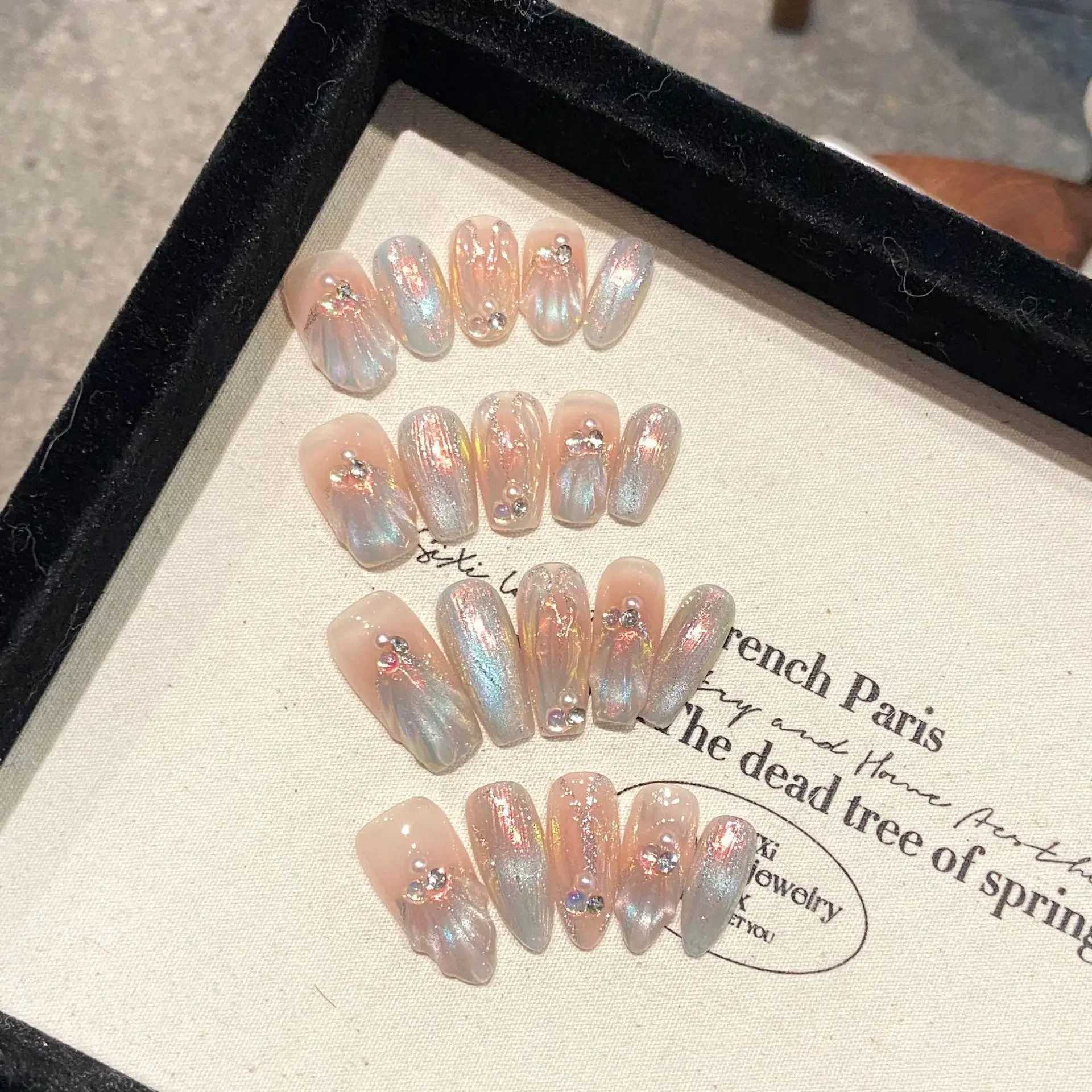10Pcs Aurora Handmade False Nails with Jelly Glue Long Almond Fake Nail Art Shell Design Press on Nails Full Cover Manicure TipsXJ2410