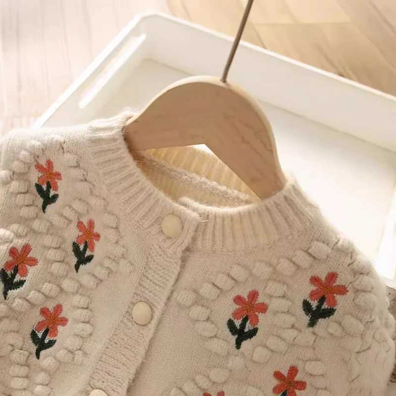 Girls autumn clothing floral childrens sweaters embroidered jacquard knitted cardigans warm childrens jackets Korean baby clothing W241025