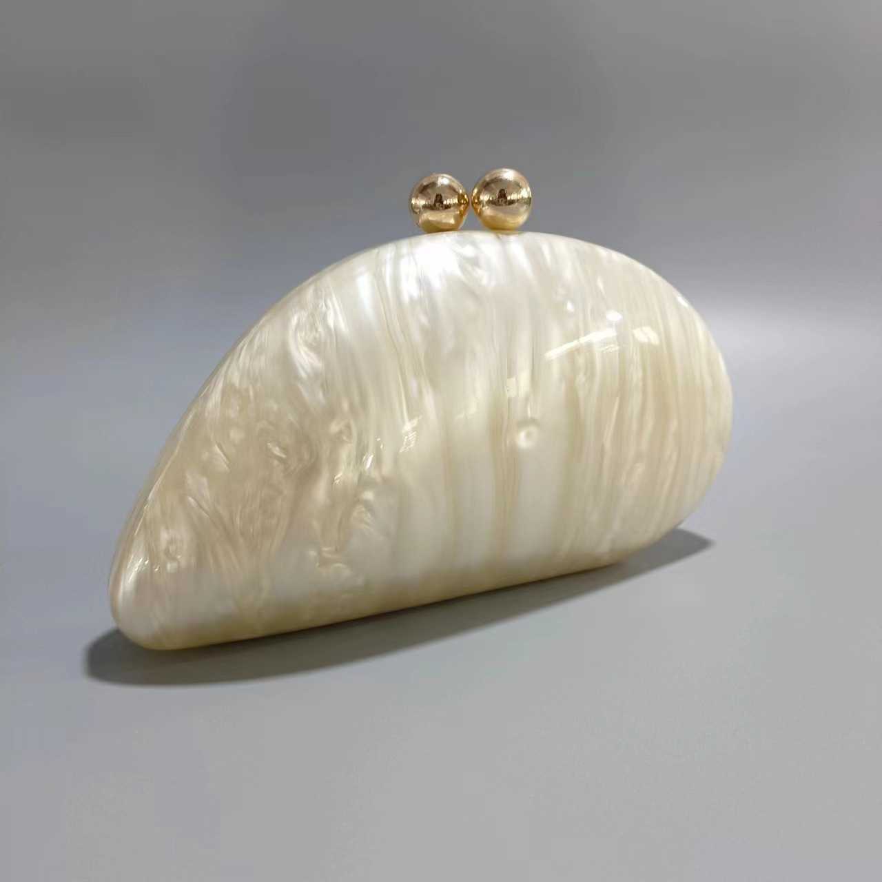 CMM Womens New Pressure Bag Acrylic Dinner Bag Single Shoulder Oblique Cross Wedding Banquet Handheld Bag Chain Bag