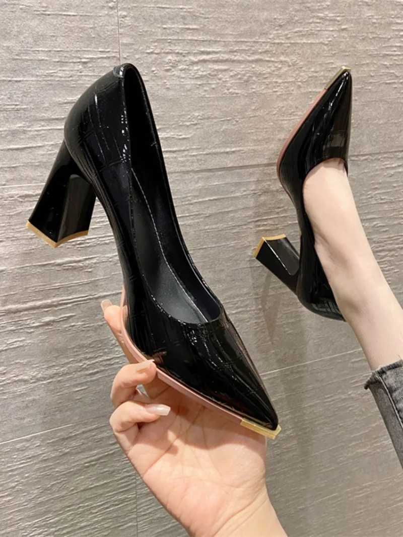 High Quality Womens Summer Shoes Block Heel Shoes Short and Fat Heel Pointed Toe Black Ultra High Regular Leather Casual Office A T241024