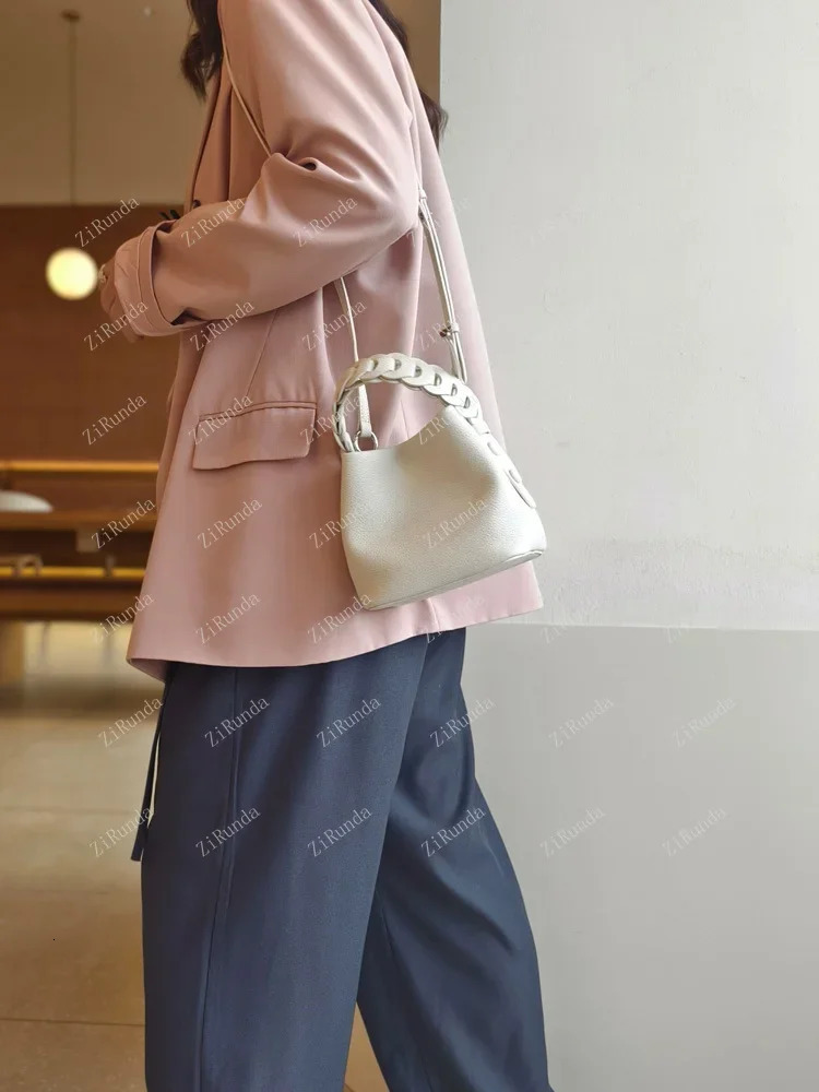 First layer cowhide bucket vegetable basket genuine leather womens bag spring and summer single shoulder handbag 241021