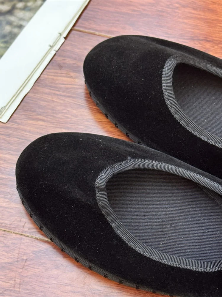 Elegant Mary Janes flat shoes womens black buckle shoulder strap light casual ballet shoes womens spring/summer canvas shoes 2024 241024