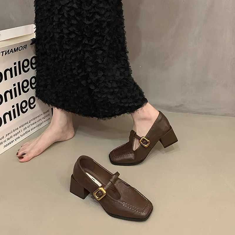 High Quality new autumn womens pump square toe leather brown buckle shoulder strap Mary Jens shoes elegant French style party dress shoes T241024