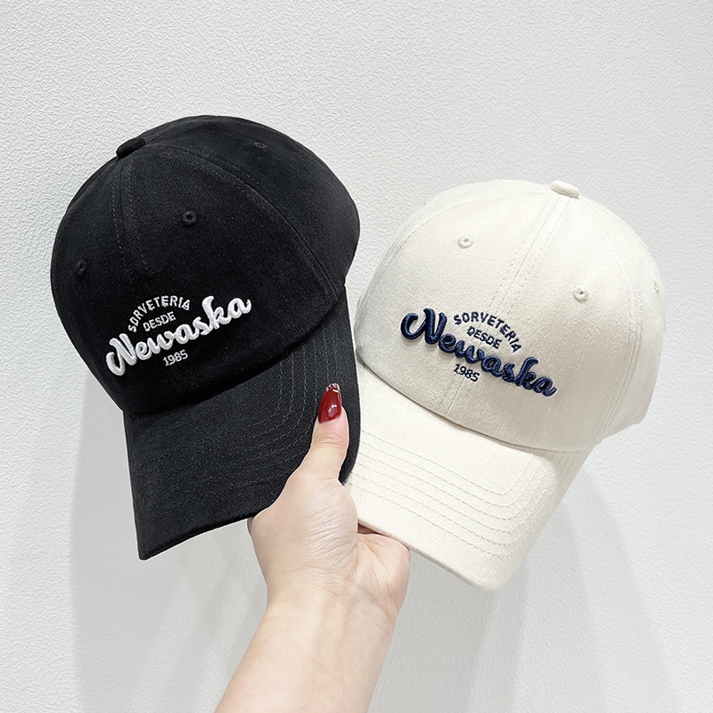 Free shipping New High Quality Caps Fashion Baseball hats Mens Womens Sports Caps Forward Cap Adjustable Fit Hat A timeless classic designer hat U-8