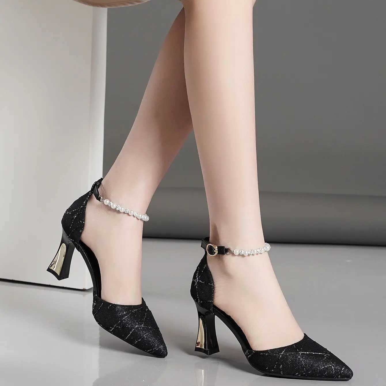 High Quality Beads Pumps Pointed Tip Womens High Heels Sandals Womens Luxury Womens Shoes Trend Mary Jane High Heels T241024