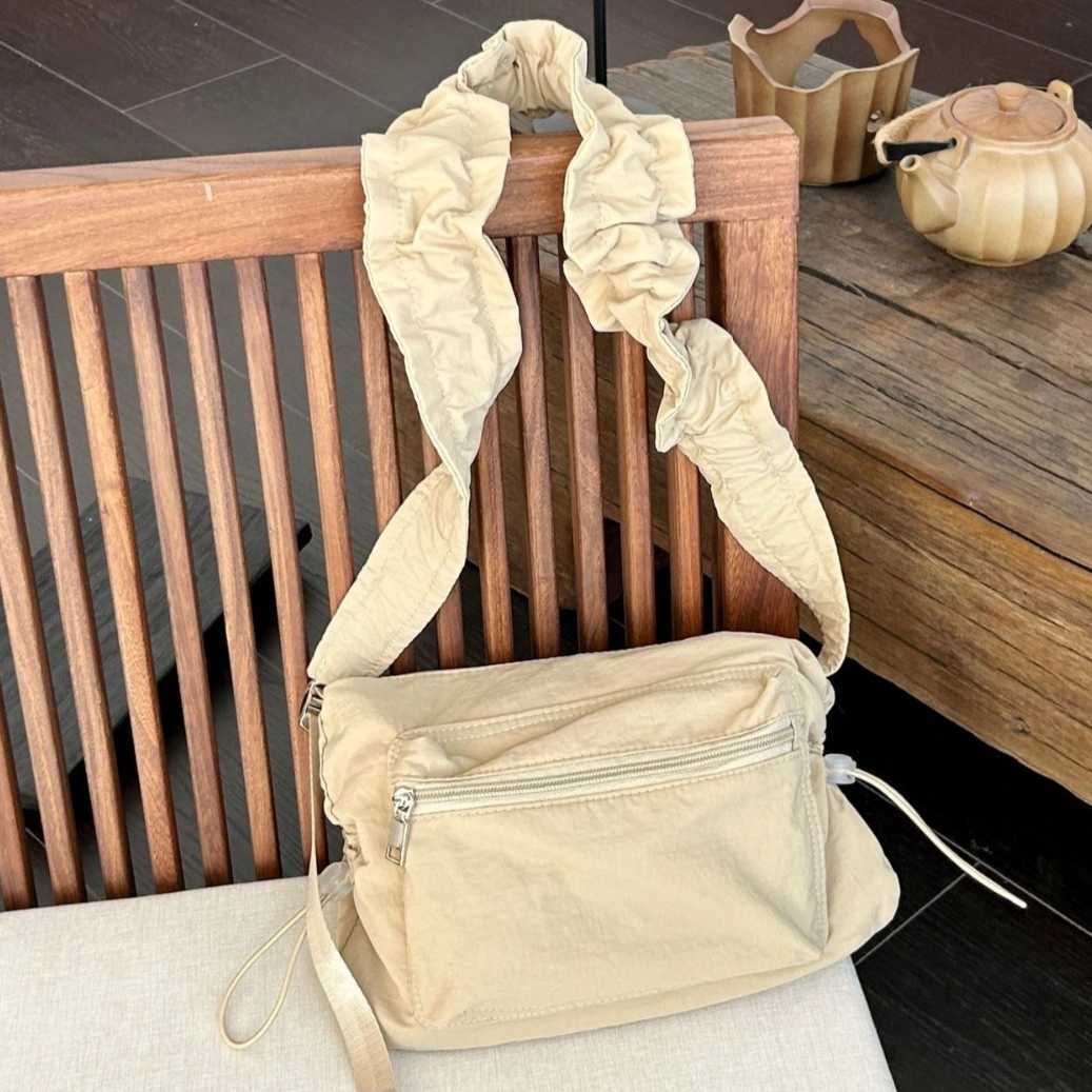 Ins niche versatile drawstring pleated cloud bag nylon fabric casual shoulder crossbody bag 241015