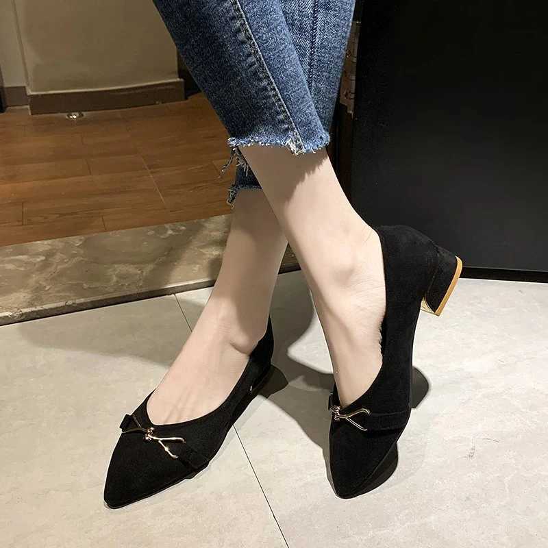 High Quality Comfortable low heel womens work shoes summer Fi Pointed toe womens pump simple and versatile shallow mouth shoes T241024