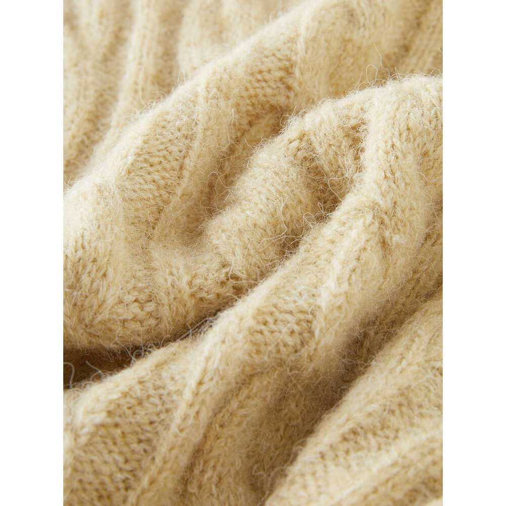 FSLE Women Knitted 6.2% Wool Winter Vests Soft Female Short Contrast Color Sleeveless Sweater Top Round Neck Vest 24Fs14280