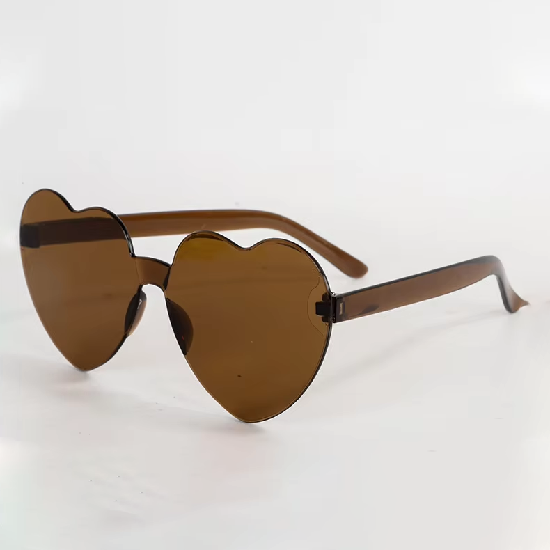 Colorful Frameless Heart Transparent Heart Shaped Sunglasses Beach Sunglasses For Woman Girls
