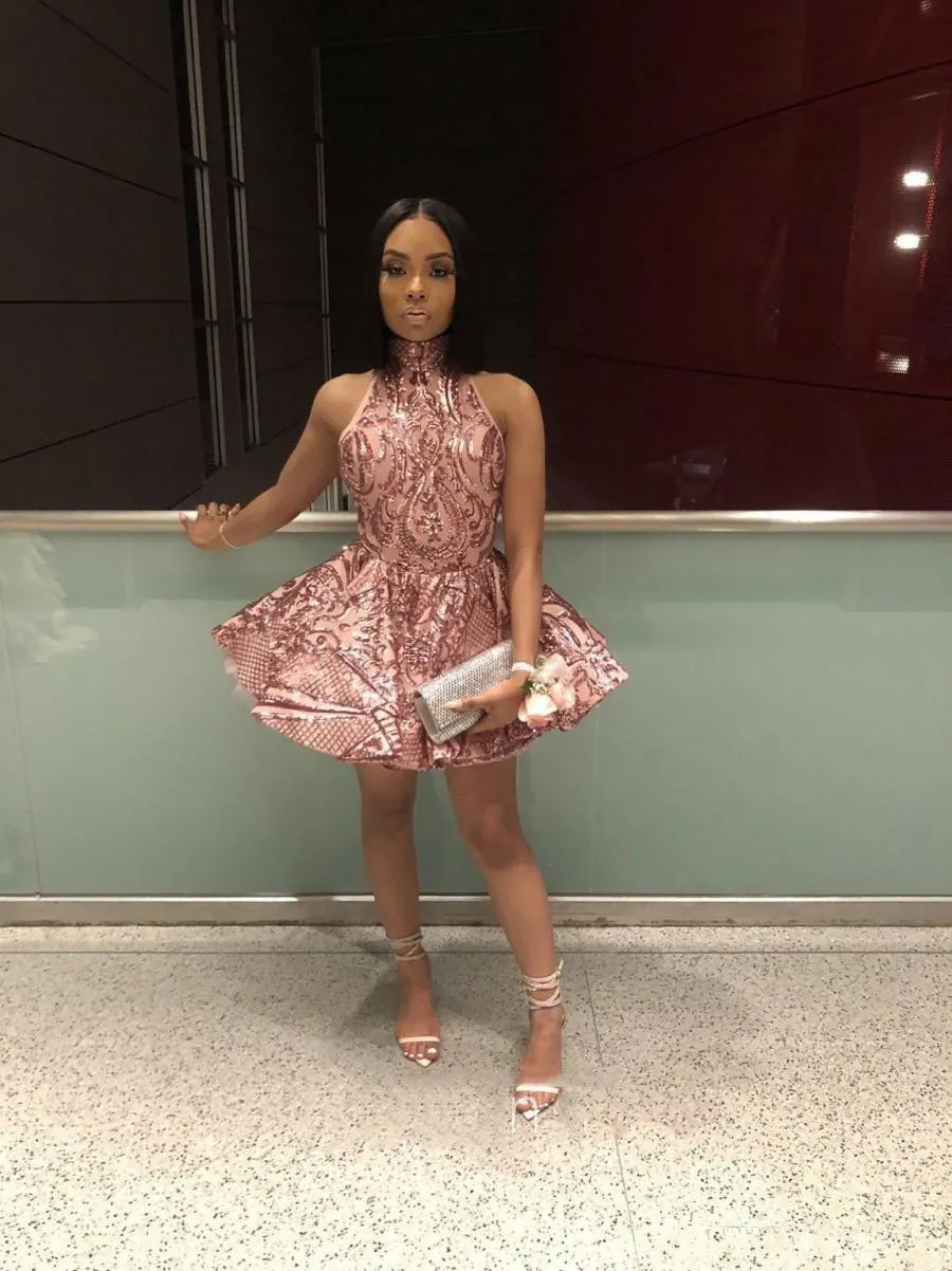 Sexy Rose Pink Tail Dresses Illusion Sequined Halter Sequins Lace Short Mini Backless Homecoming Party Dress Prom Gowns For Women 6660312