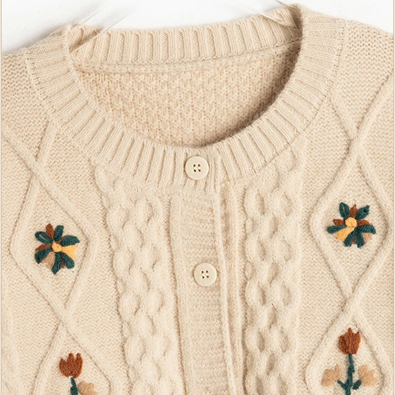 ABRINI Women Vintage Embroidery Oneck Sweater Cardigan Single Breasted Thickened Loose Knit Coat Fall Winter Warm Casual 241021