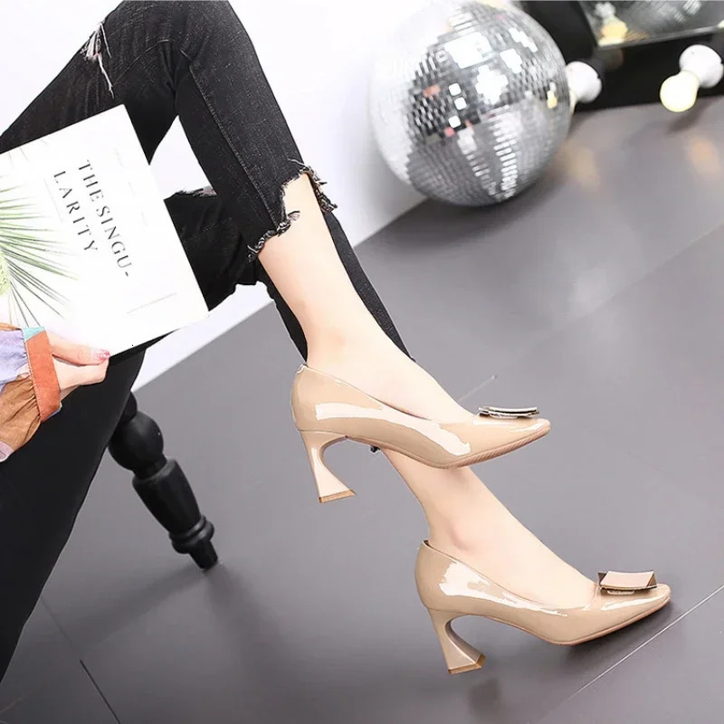 Womens Pointed Toe Block Platform Pump Single Shoes Spring and Autumn High Heels Womens Foot Bracelets Thick High Heels Party Shoes 241024