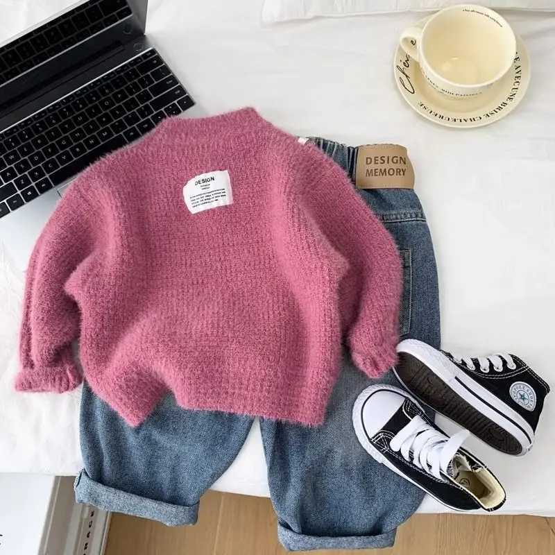 Childrens clothing sweater 2024 new Korean autumn and winter pink loose and classic knitted sweater W241025