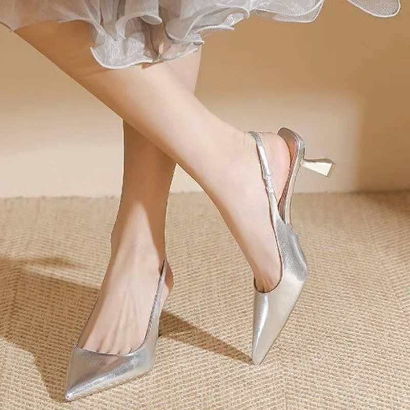 High Quality Elegant low heeled sandals for womens cats high heels for spring and summer Sier pump toe wedding office womens shoes suspenders T241024