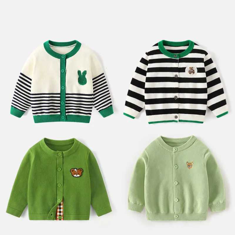 Autumn childrens cardigan wool sweater cotton cartoon printed long sleeved baby boy open seam coat velvet warm knit childrens boy sweater W241025