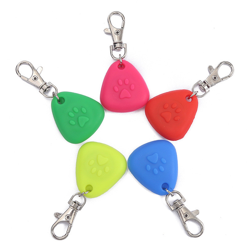 Silicone triangle pendant light-emitting pendant night walking dog anti-lost light outdoor warning light pet supplies hanging ornaments