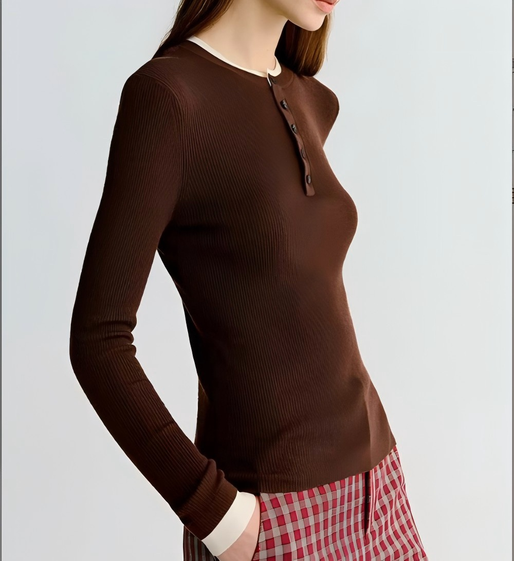 Luxry brand buttoned collar wool jumper