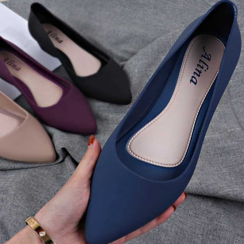 High Quality Pointed shallow wedge pump womens shoes for spring and autumn womens elegant and casual work low foot and smooth casual womens shoes T241