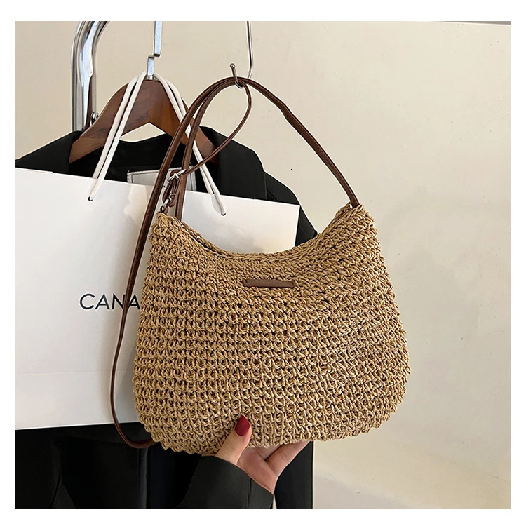 The Use of Summer Messenger Bag Simple and Stylish Suitable for Going Out Shopping Dating 241017