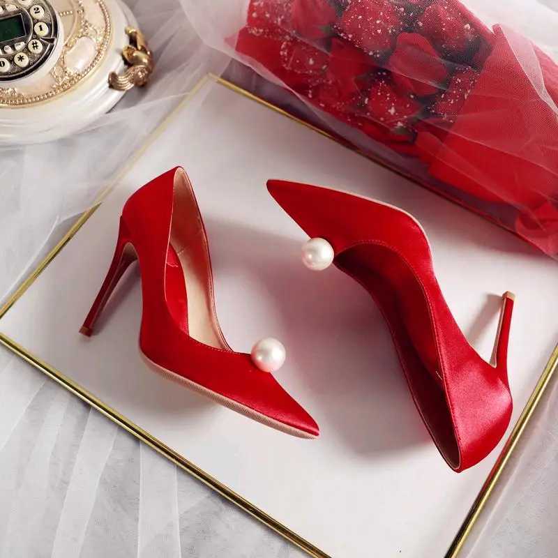 High Quality Womens Pump New Fi Womens Shoes Pointed White Pearl High Heels 8cm Stiletto High Heels Red Bridal Dress Pary Shoes T241024