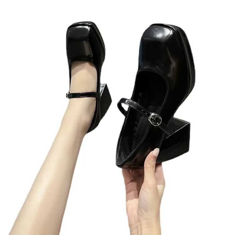 High Quality New design Square toe Universal Buckled leather shoes Mary Jane Womens White Shoes Block heeled high heels for teenagers T241024