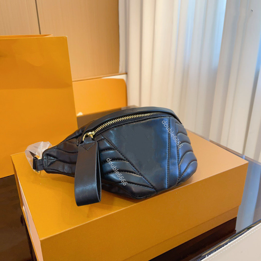 Luxury designer bag, genuine leather bag, women's and men's luxury bag, fashionable crossbody shoulder waist bag, temperament bag, versatile handbag chest pack Waist Bags