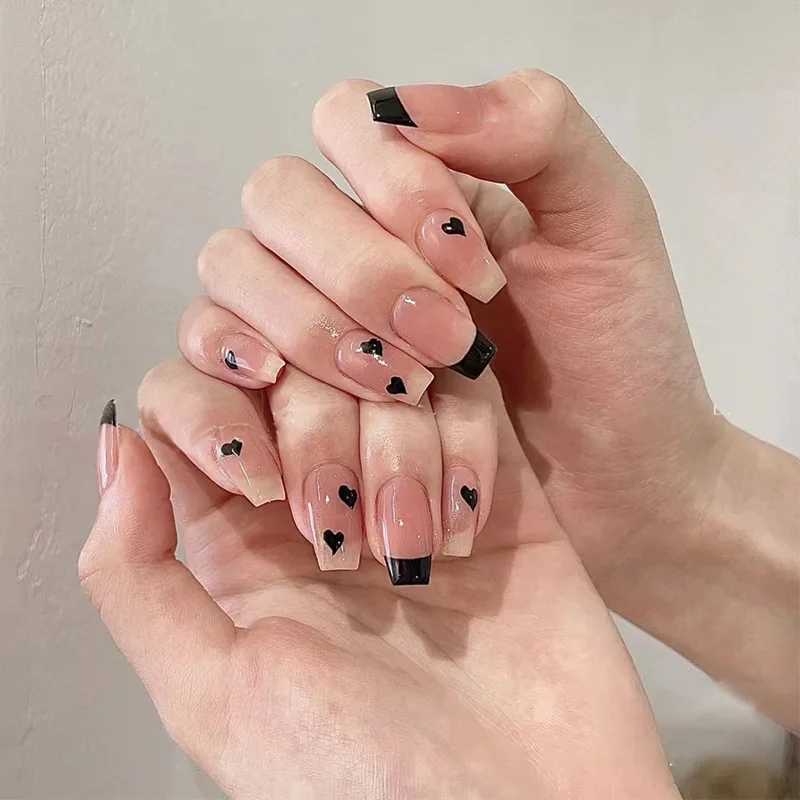 Fashion Black French Press on Nails Tips Y2K Style Clear Fake Nails with Heart Designs Short Ballet False Nails for Women GirlsXJ241025