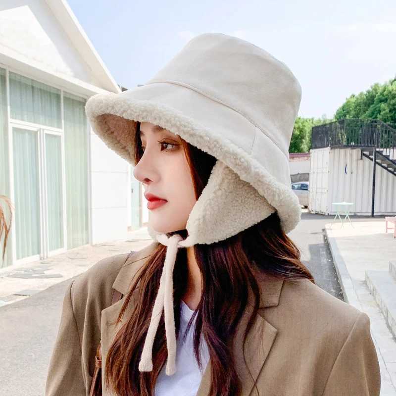 Fashion Winter Women Thick Bucket Hats with Earmuffs Lamb Wool Warm Ear Protector Fisherman Hat Autumn Plush Velvet Panama CapsX241025