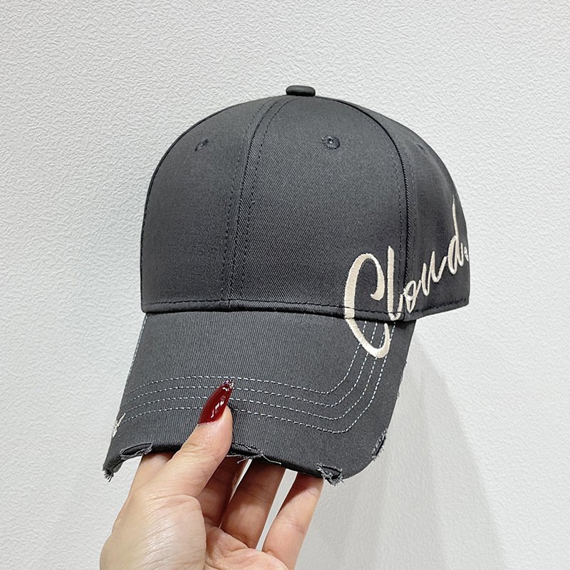 Free shipping New High Quality Caps Fashion Baseball hats Mens Womens Sports Caps Forward Cap Adjustable Fit Hat A timeless classic designer hat W-7