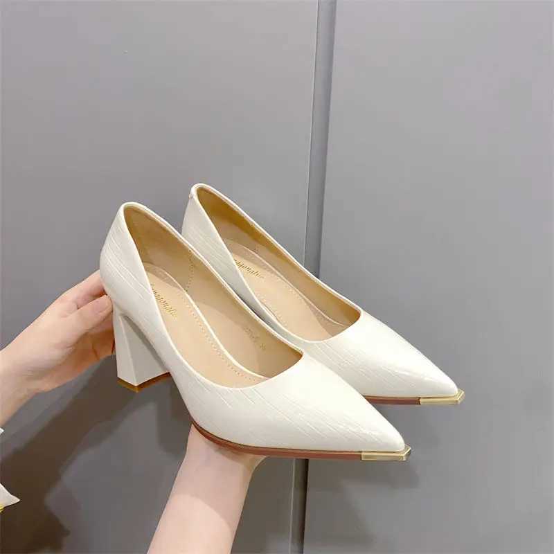 High Quality Womens Summer Shoes Block Heel Shoes Short and Fat Heel Pointed Toe Black Ultra High Regular Leather Casual Office A T241024