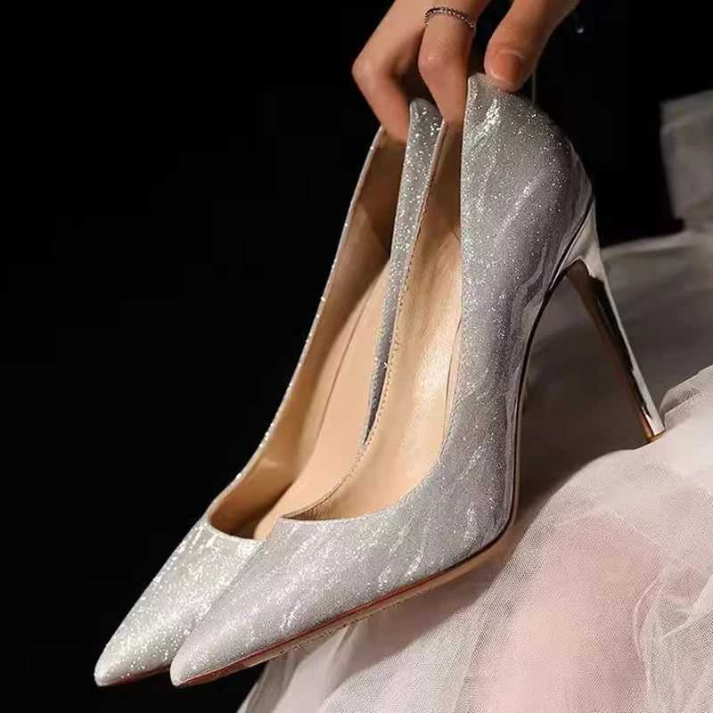 High Quality Luxury Sier Womens Pump Shoes Spring Pointed Toe High Heels Party Wedding Shoes Womens Stiletto High Heels Designer Shoes T241024