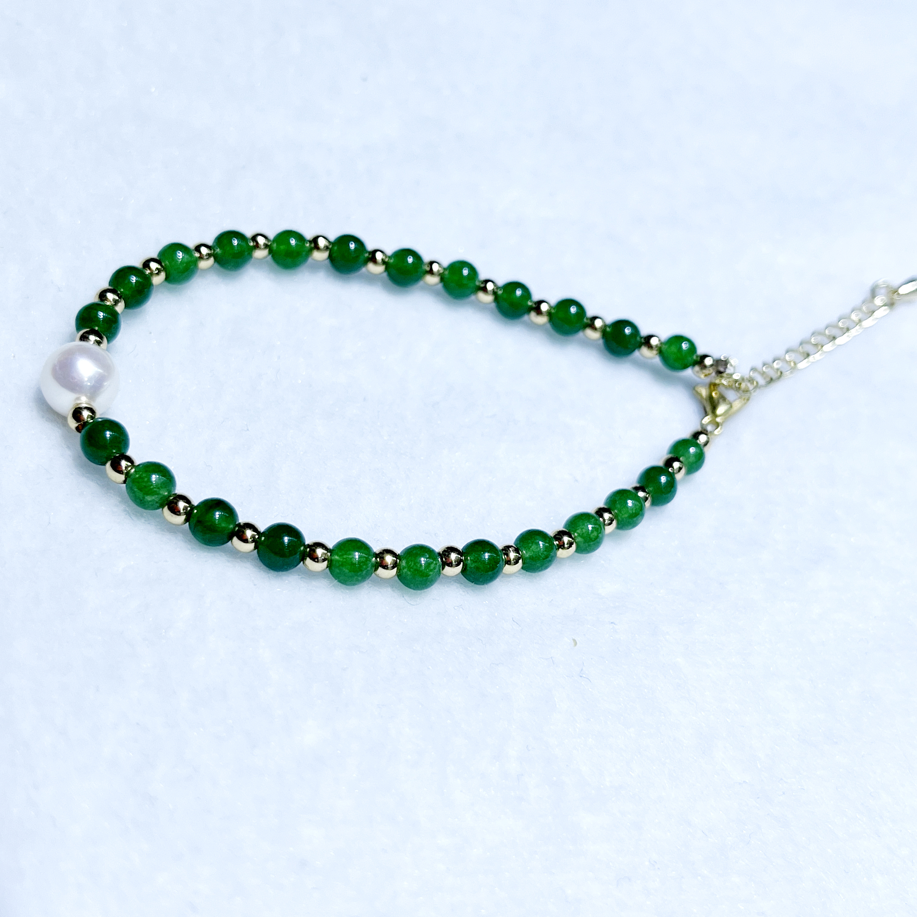 New Arrival Trendy Adjustable Bracelets Elegant Delicate Pearl Bracelets Bright Green Natural Stone Bracelets for Women