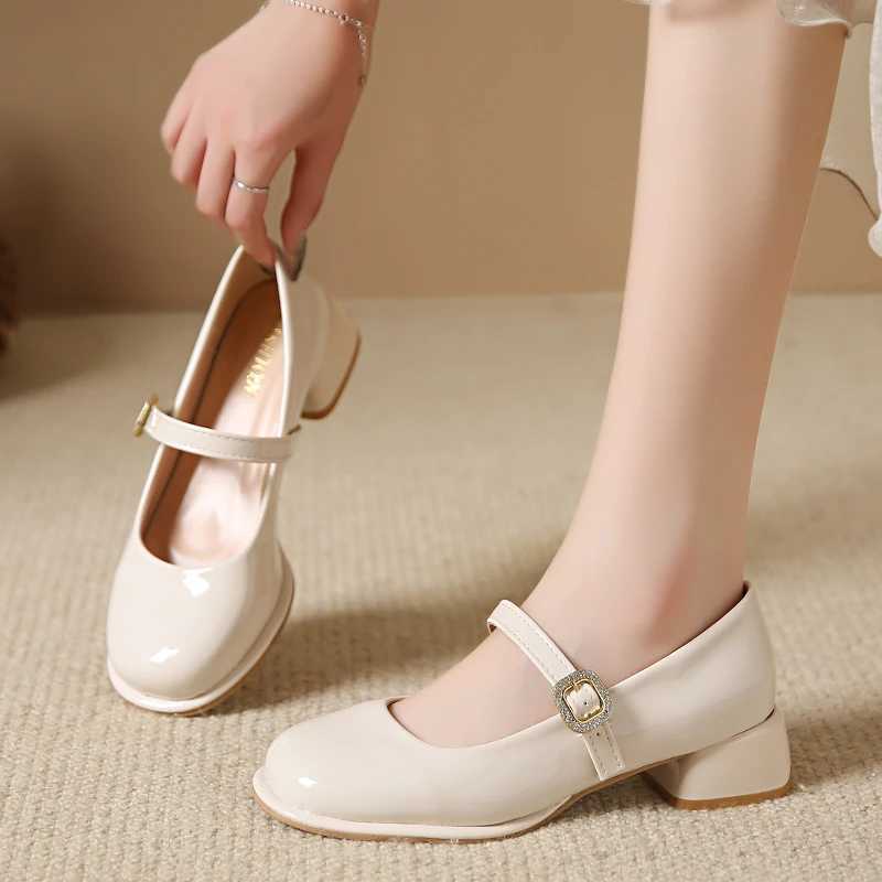 High Quality Womens Pump New Mary Jane Womens Large Belt Buckle Womens Small Leather Shoes Thick High Heels T241024