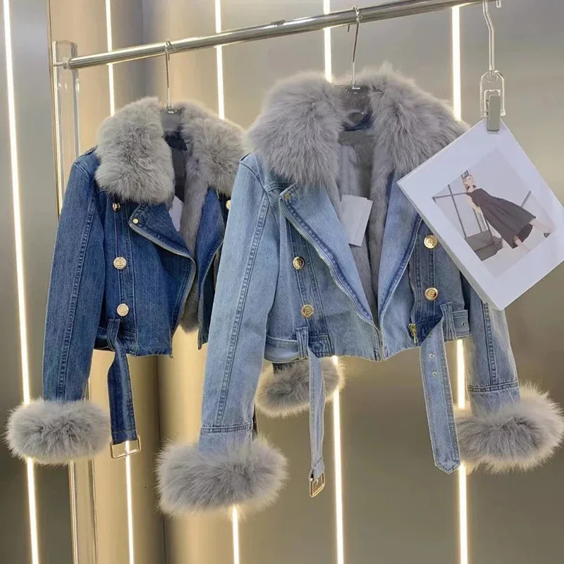 Winter Removable Faux Fur Collar Belt Blue Warm Denim Jacket Female Vintage Casual Liner Metal Buttons Women Outwear 241025