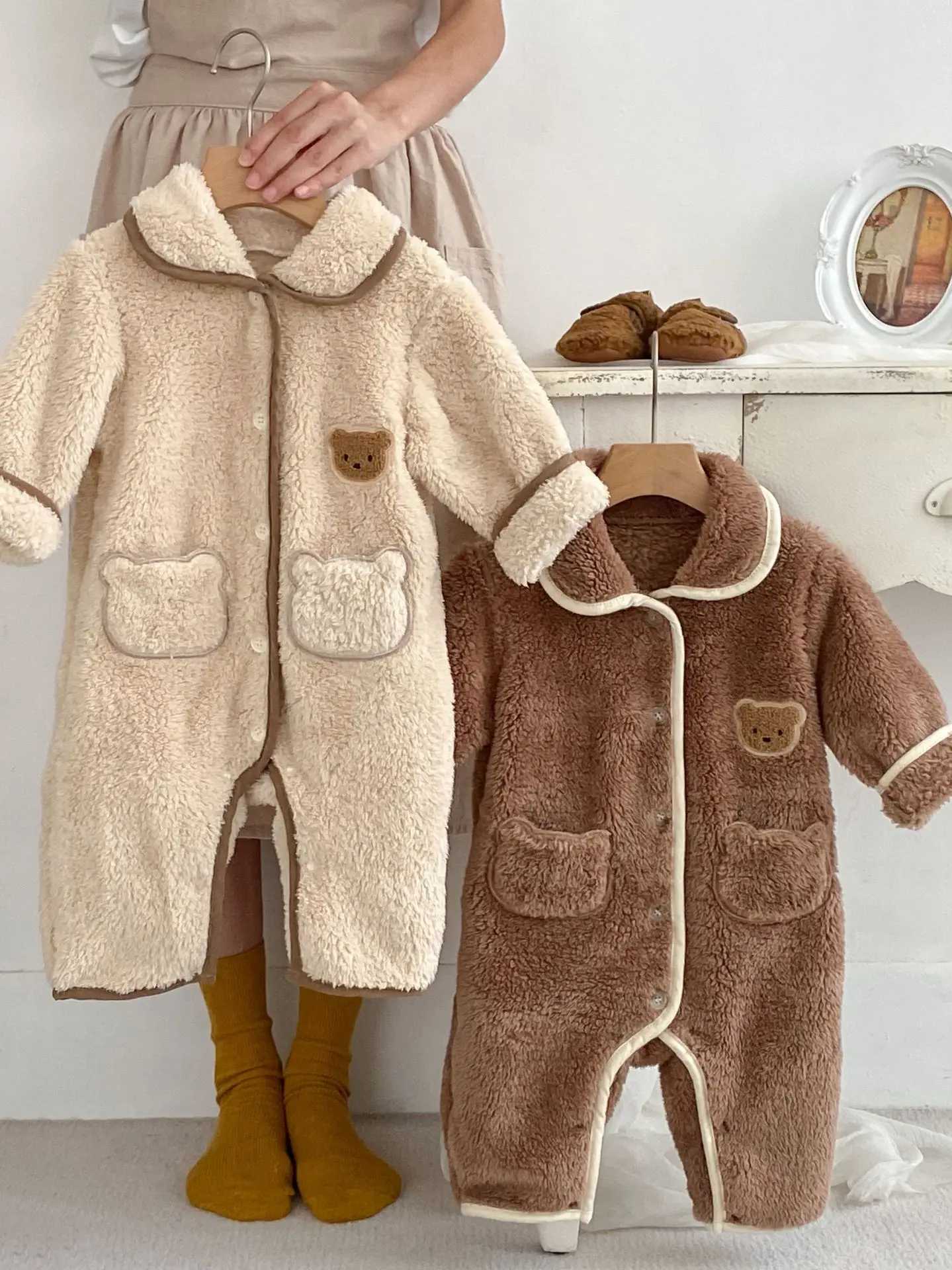 2024 Winter New Baby Long Sleeve Lapel Romper Newborn Cute Bear Pajamas Infant Boy Girl Plus Velvet Thick Warm Jumpsuit 0-24MXJ241025