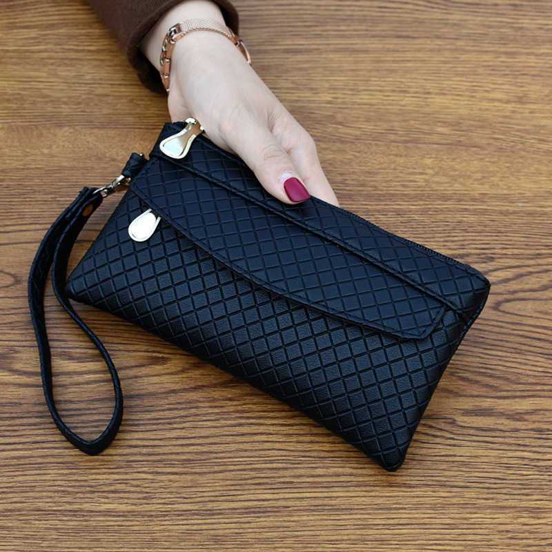 CMM Bag Women New Simple Womens Hand Bag Korean Embossed Plaid Bag Shopping Middle Age Zero Wallet