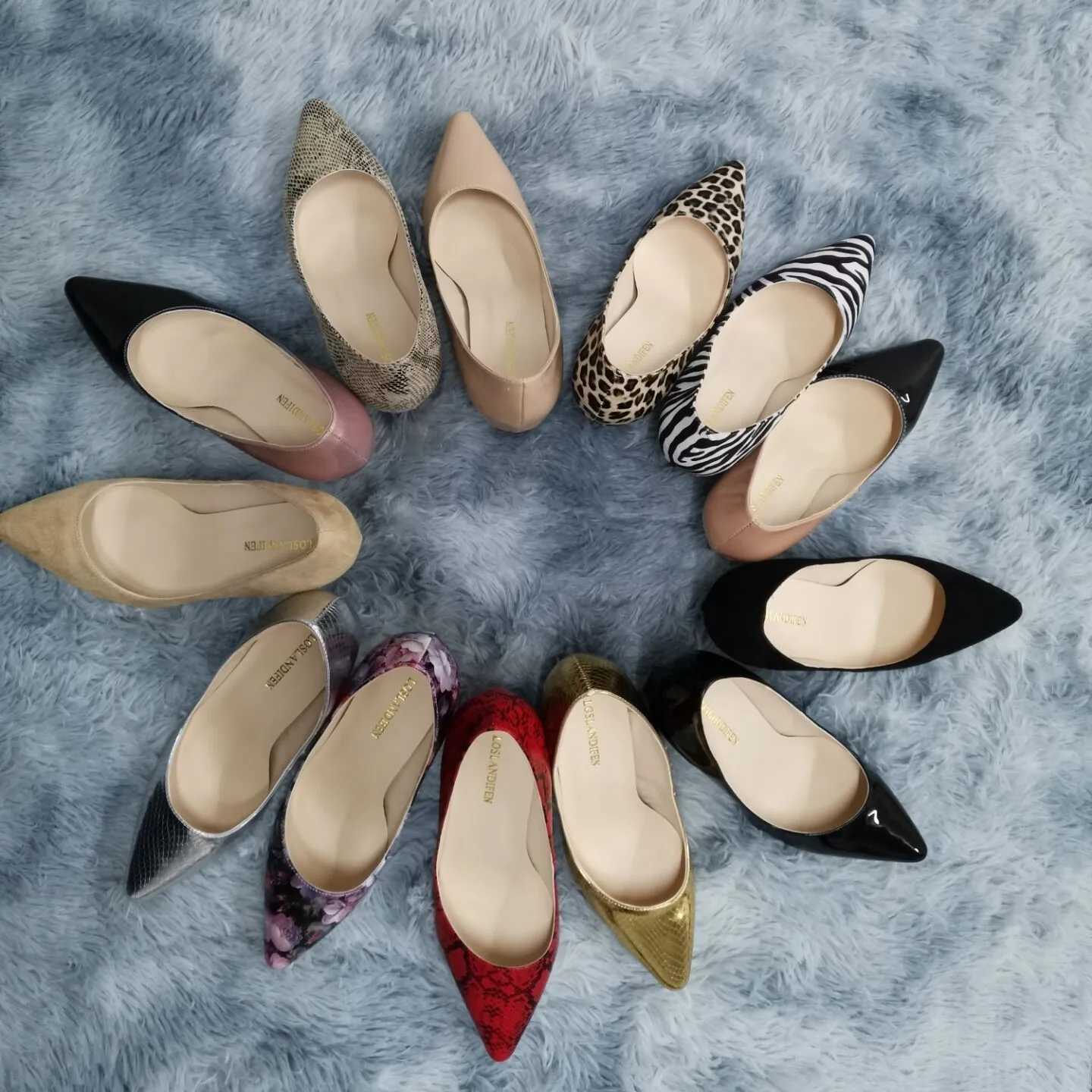 High Quality 13 Style Womens Large Pump Classic Sexy Pointed Toe 9cm Medium High Heel Womens Pump Artificial Black Red Office Party Wedding Shoes T241