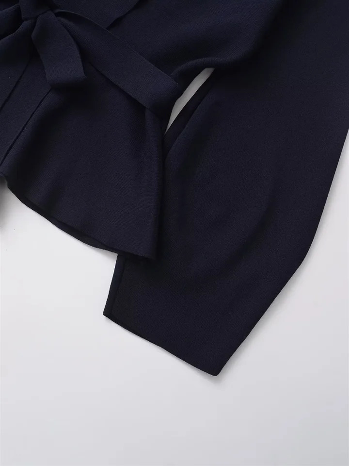 Womens autumn and winter fashion style with belt top shoulder pads knitted long sleeved suit jacket 241021