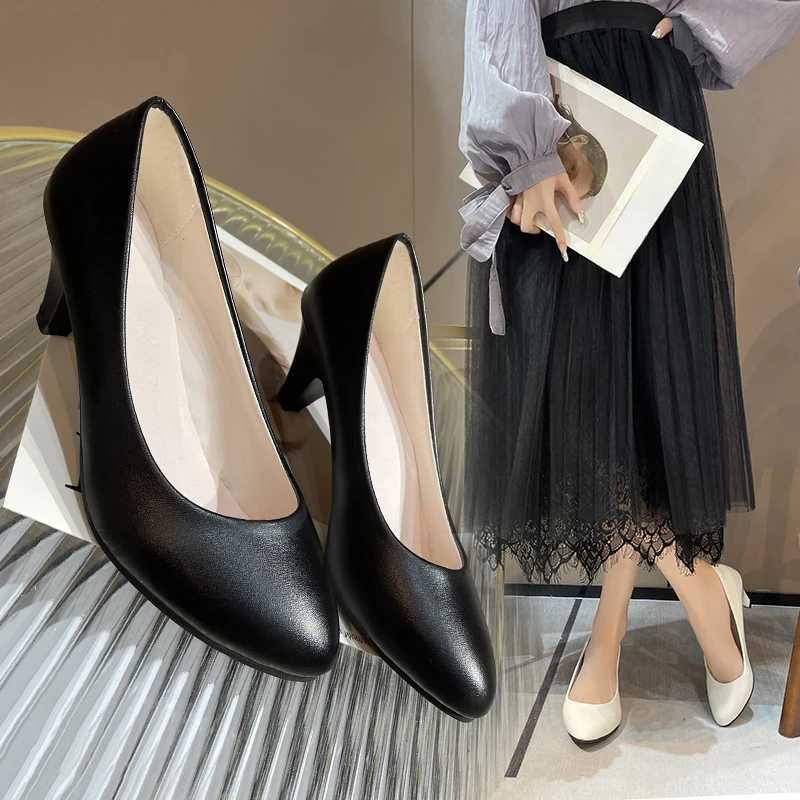 High Quality Four Seas High Heel Single Shoes Womens Low Heel Fi Pointed Shoes 5CM Thick Casual Leather Shoes Low Heel Work Shoes T241024