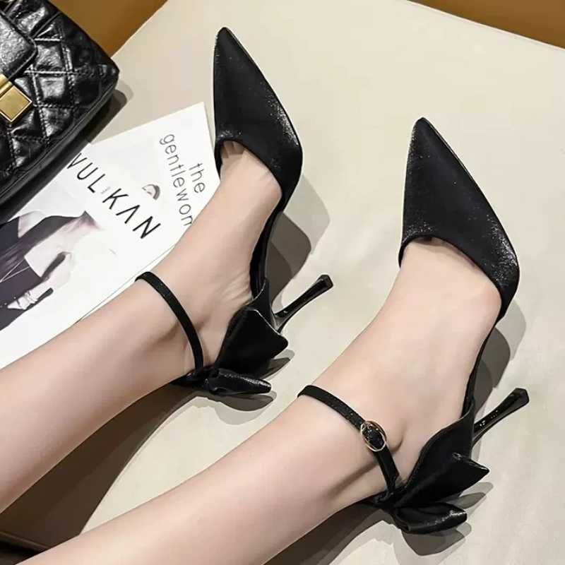 High Quality New white high-heeled shoes with bow French temperature point sandals designed with sensory bridal maid shoes T241024