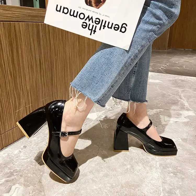 High Quality Platform Pumps Womens Square Thick Heel Mary Janes Womens Patent High Heel Party Shoes Square Thick Heel T241024