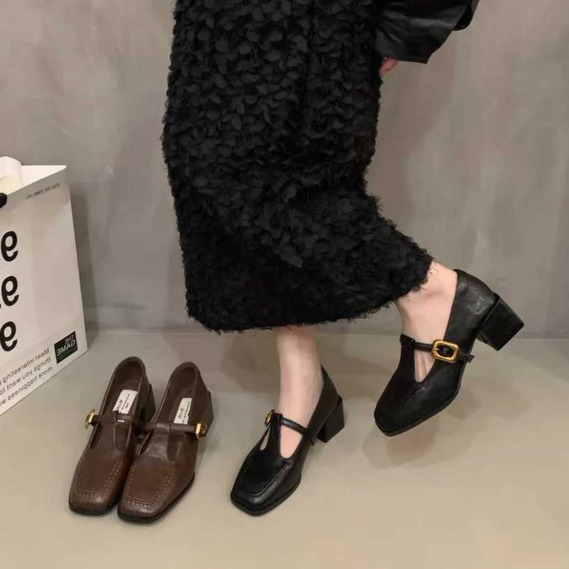 High Quality new autumn womens pump square toe leather brown buckle shoulder strap Mary Jens shoes elegant French style party dress shoes T241024