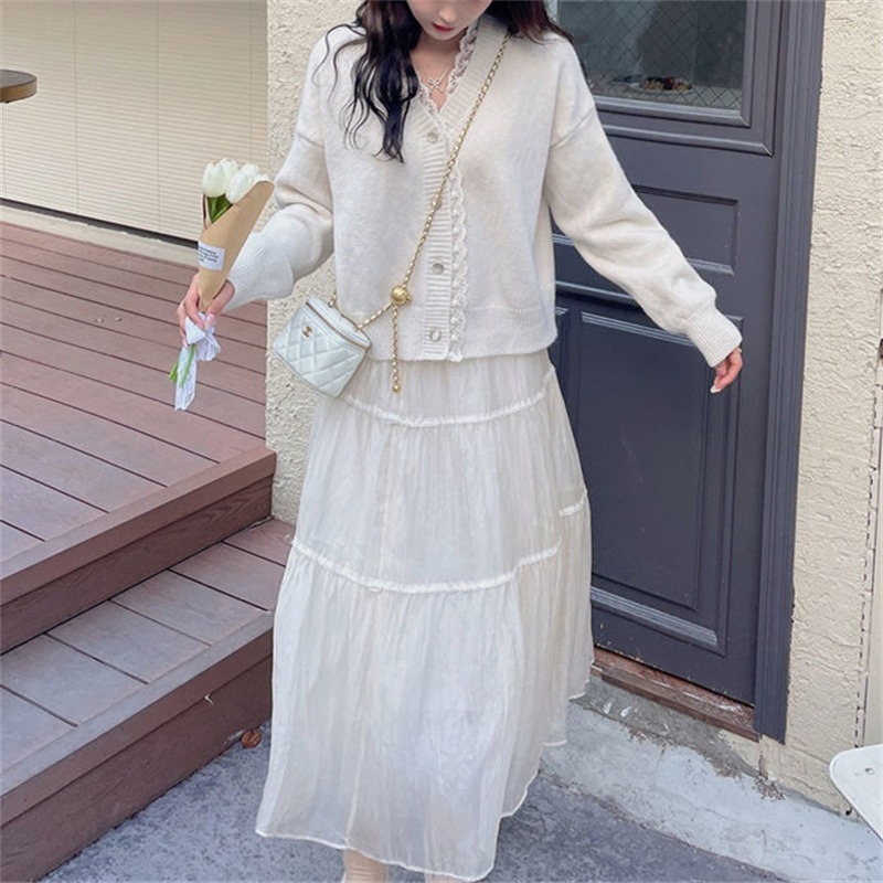 Korean Sweet Knitted Cardigan V Neck Contrasting Color Youthful Gentle Design Button Soft And Sticky Jacket Sweater Top F1025#46