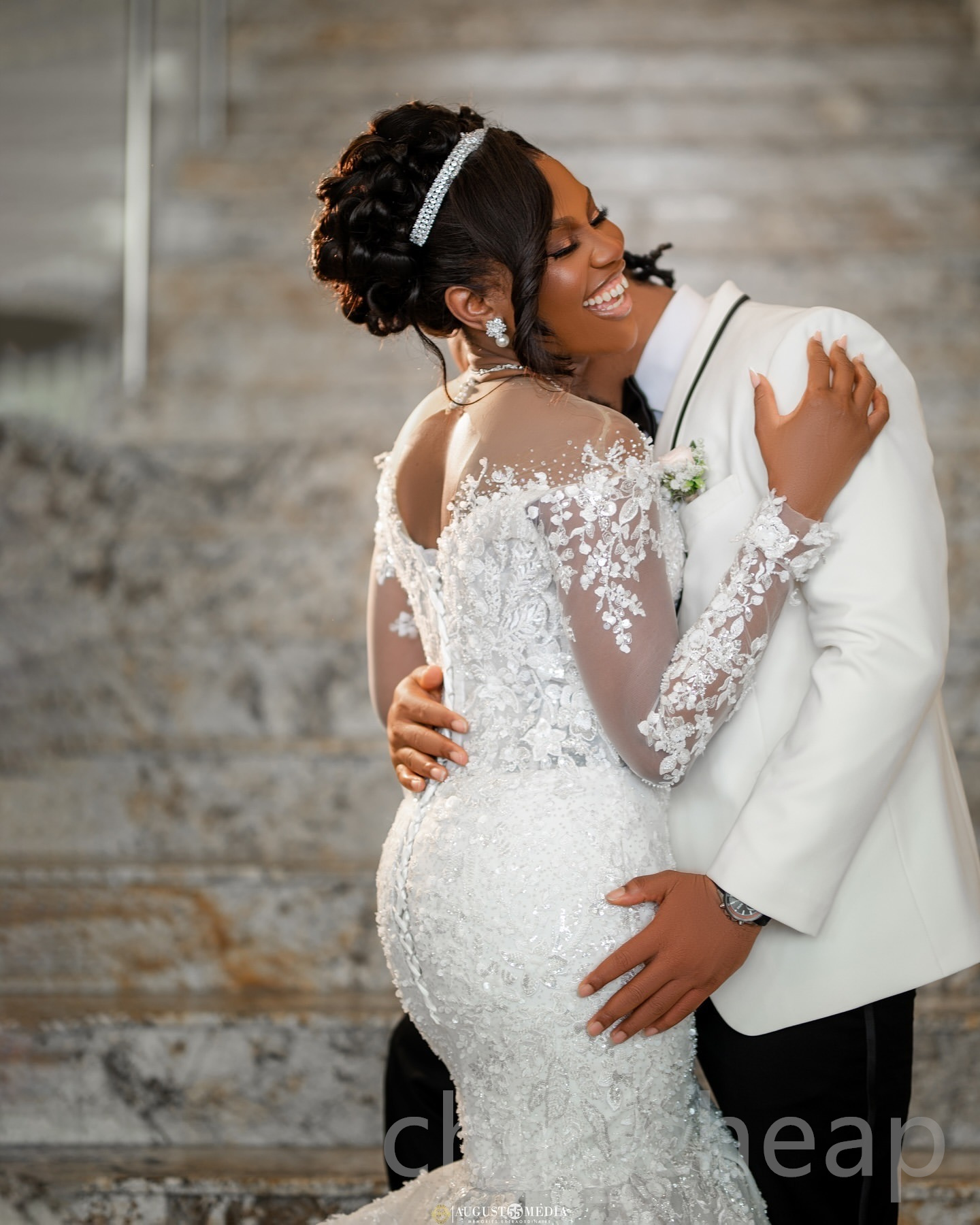 2024 Arabic Aso Ebi Plus Size Ivory Mermaid Wedding Dresses Lace Beaded Full Sleeves Sheer Neck Vintage Exquisite Bridal Gowns Dress ZJ055